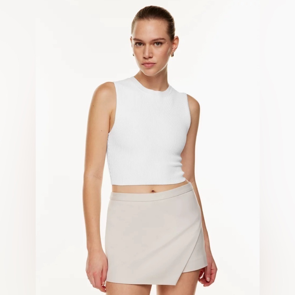 Aritzia Babaton Sculpt Knit Muscle Tank